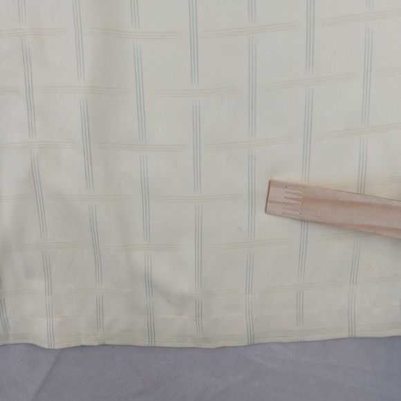 Tommy Bahama Large Mens Shirt Hawaiian Camp Silk Floral Casual 24x29 Has Defects - Picture 9 of 12